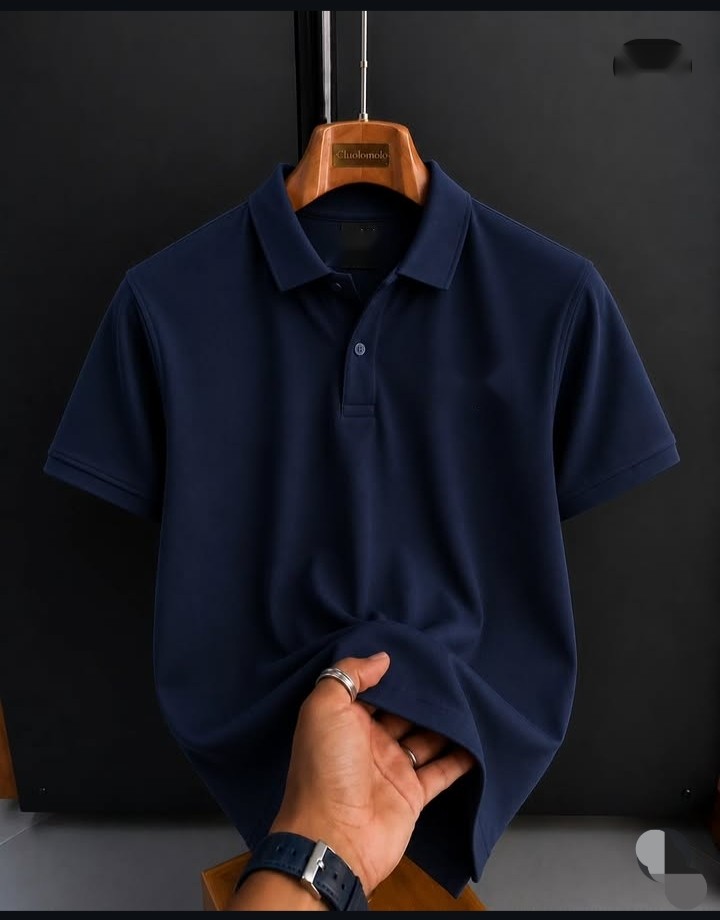 Trendy Fashion navy polo tee